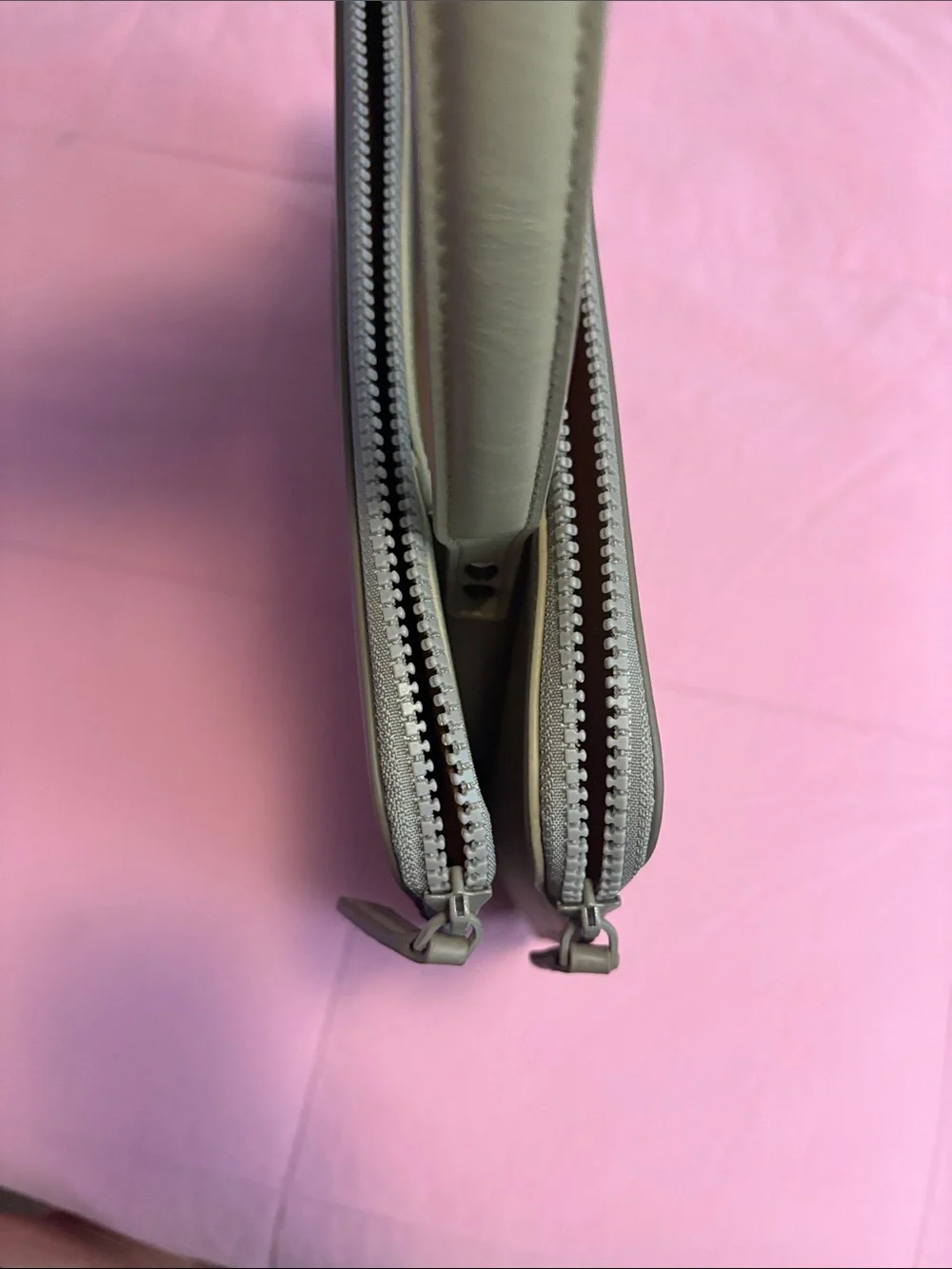 Mlouye Business Bag - Taupe Earth Color Computer Tote Purse Leather